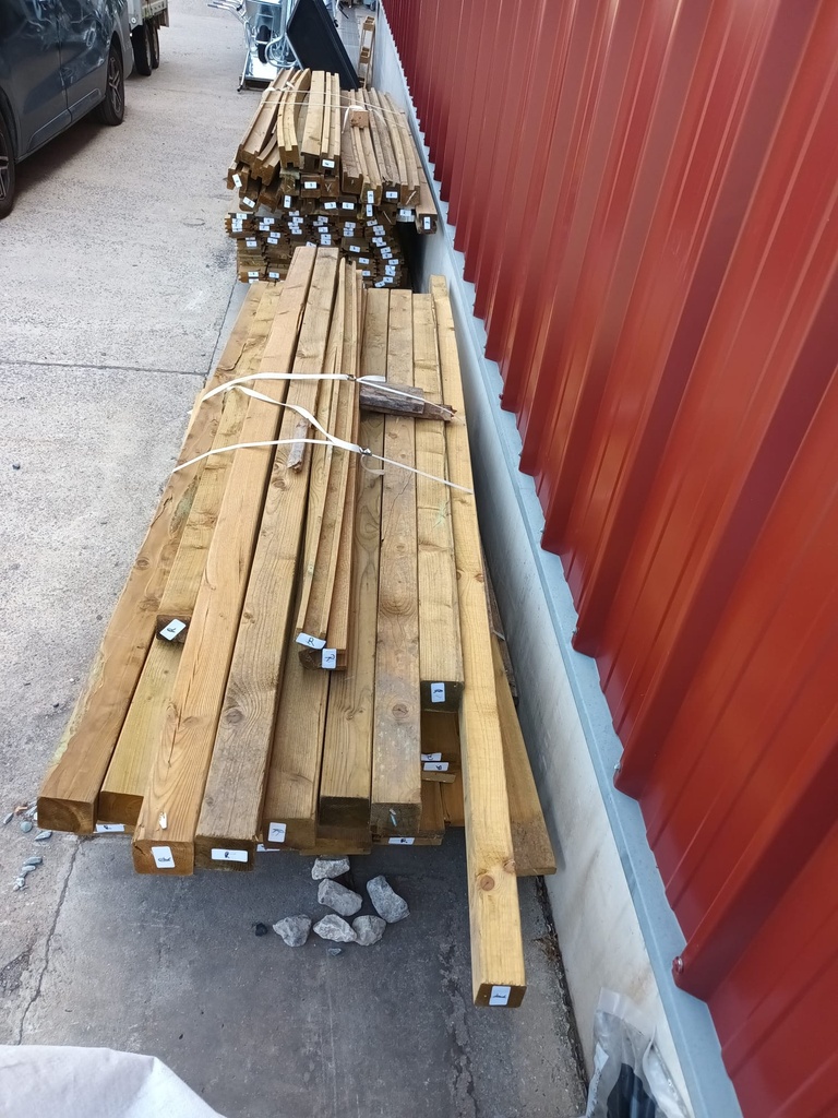 Bois déclassé pour palissade pin - Lot complet